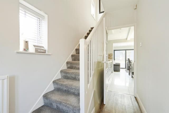 Perfect Leeds Family Home 2